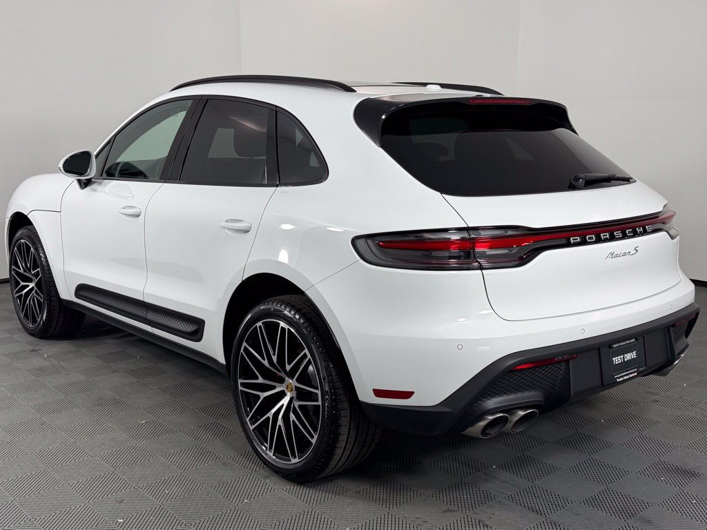 New 2026 Porsche Macan S AWD/4WD image 3
