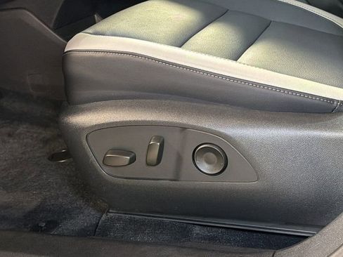 Used 2025 Honda Prologue Touring image 25