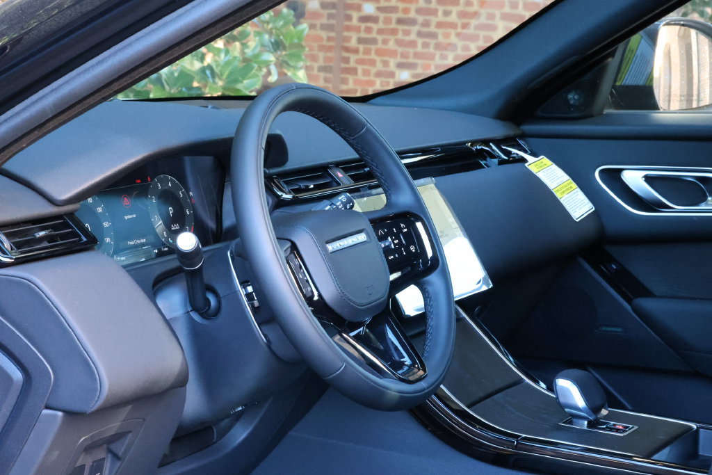 New 2026 Land Rover Range Rover Velar S AWD/4WD image 9