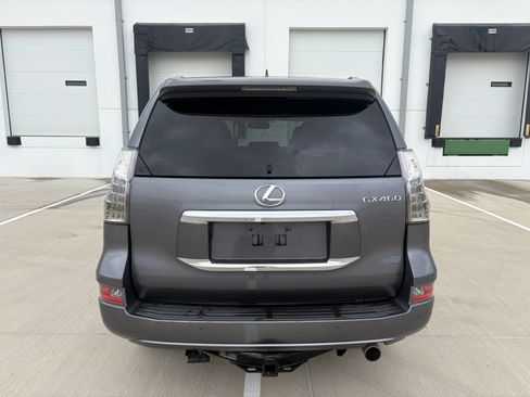 Used 2015 Lexus GX 460 w/ Premium Package AWD/4WD image 6