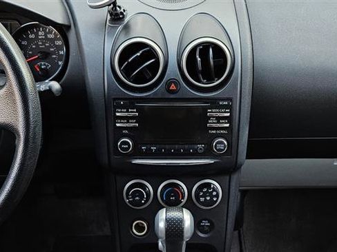 Used 2012 Nissan Rogue SV image 13