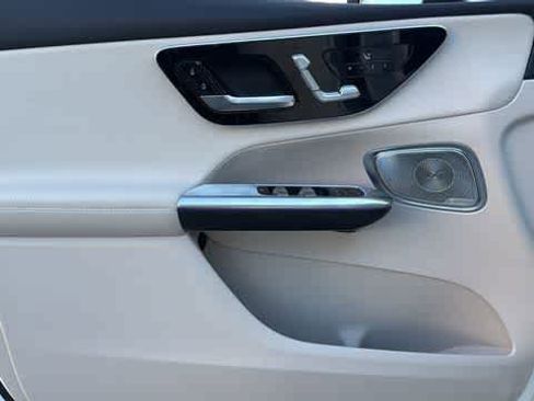 Certified 2026 Mercedes-Benz GLC 300 4MATIC image 14