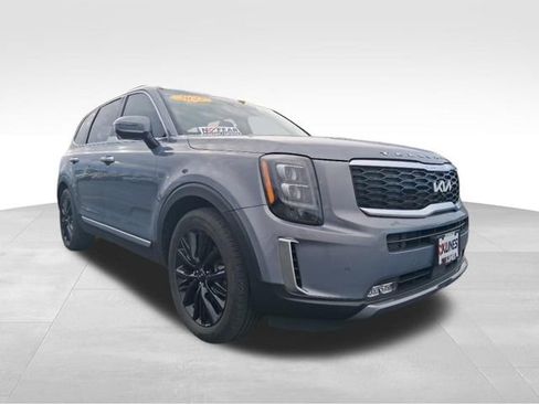Used 2022 Kia Telluride SX w/ SX Prestige Package image 4