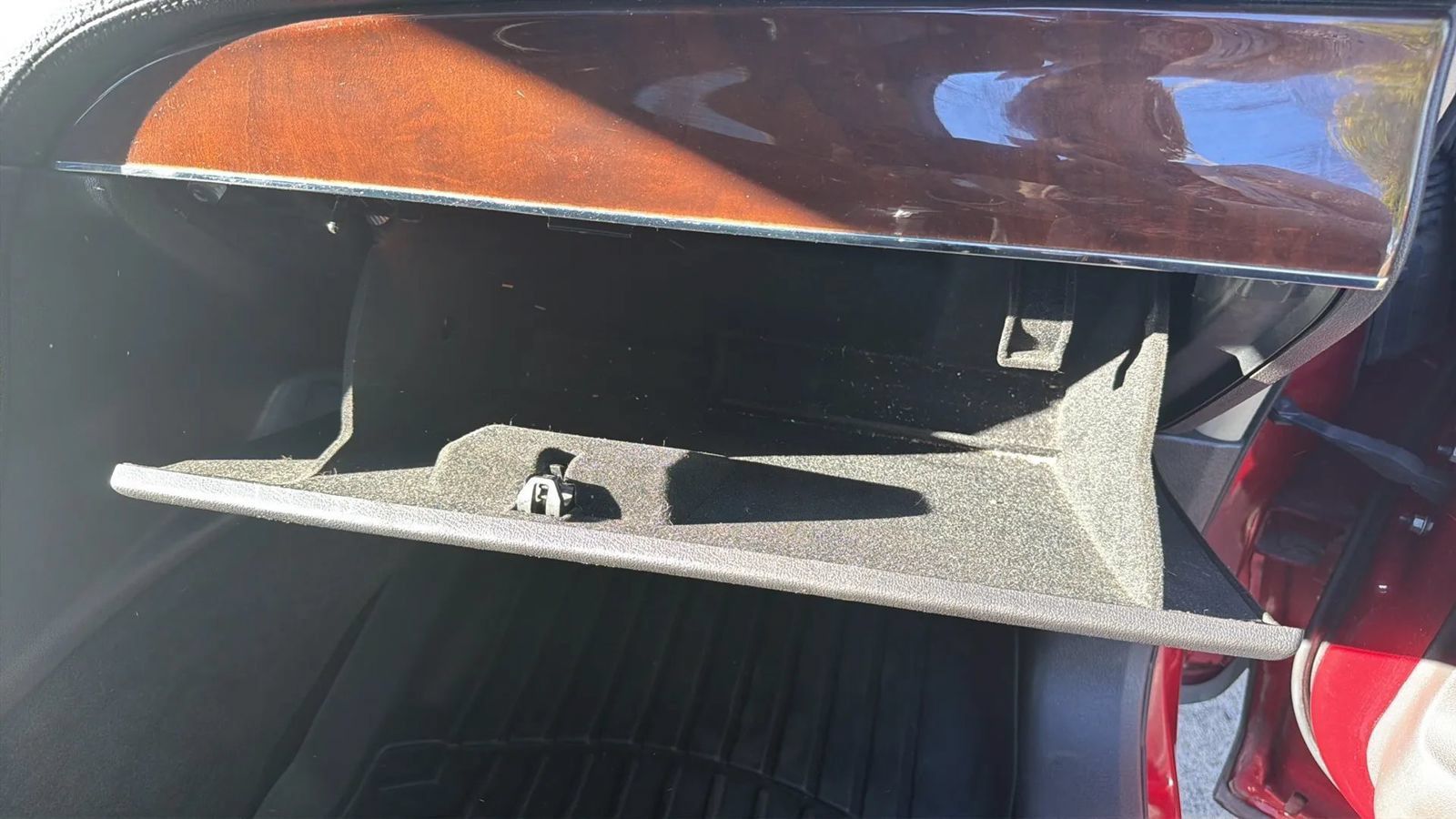 Used 2014 Lincoln MKX AWD w/ Equipment Group 102A image 18