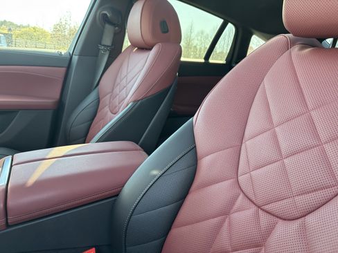 Used 2025 BMW X6 xDrive40i image 16