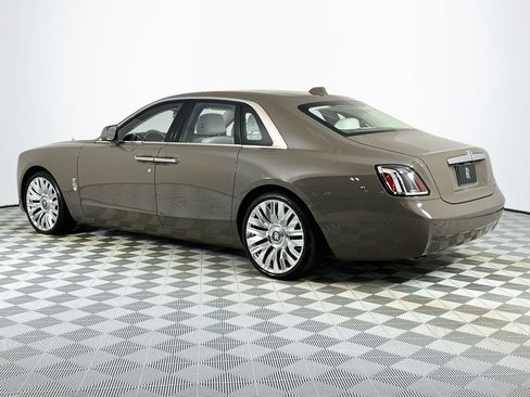 Certified 2026 Rolls-Royce Ghost AWD/4WD image 2