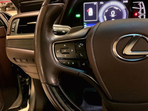 Used 2021 Lexus ES 300h Ultra Luxury w/ Accessory Package 2 image 23