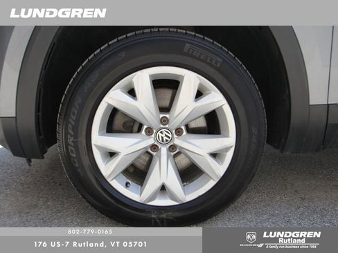 Used 2018 Volkswagen Atlas SE AWD/4WD image 12
