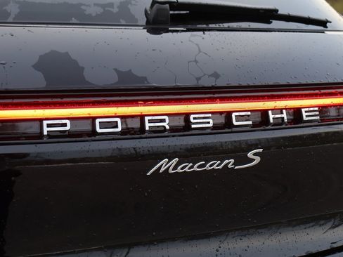New 2026 Porsche Macan S image 6
