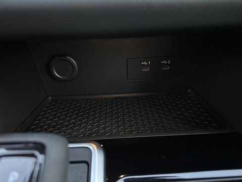 New 2026 Nissan Pathfinder SV AWD/4WD image 33