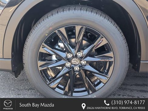 New 2025 MAZDA CX-5 Carbon Edition image 4