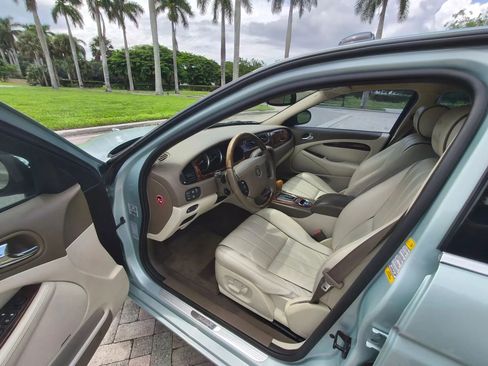 Used 2005 Jaguar S-TYPE 4.2 image 18