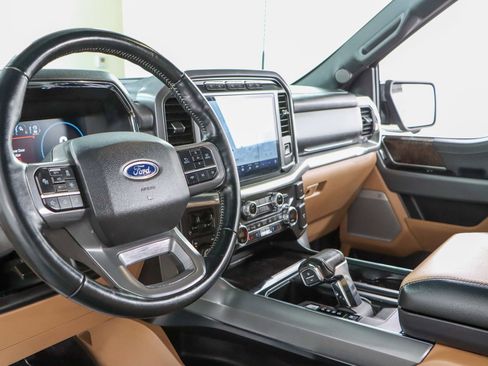 Used 2021 Ford F150 Lariat image 24