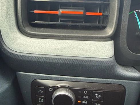 Used 2023 Ford Maverick XLT image 20