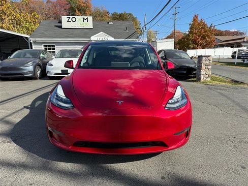 Used 2023 Tesla Model Y Long Range image 8