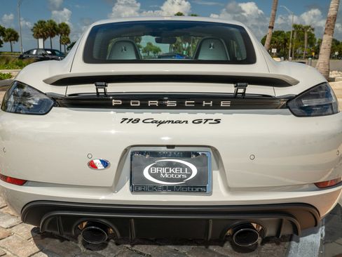Used 2025 Porsche 718 Cayman GTS RWD image 25