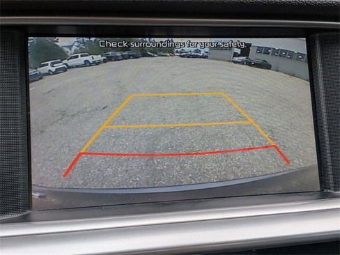 Used 2020 Kia Optima LX image 22