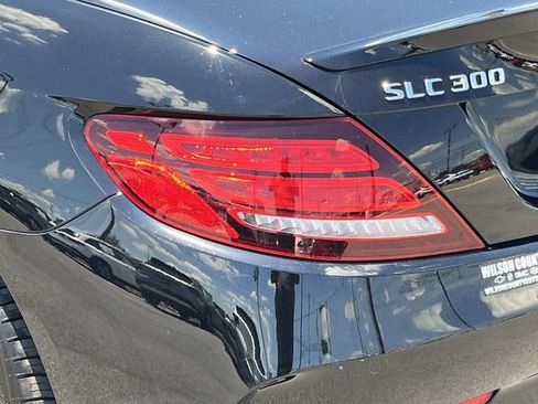 Used 2019 Mercedes-Benz SLC 300 image 10