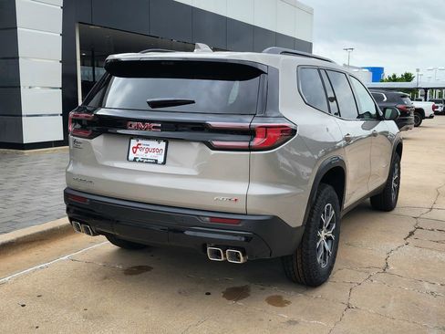 New 2026 GMC Acadia AT4 w/ Luxury Package AWD/4WD image 4