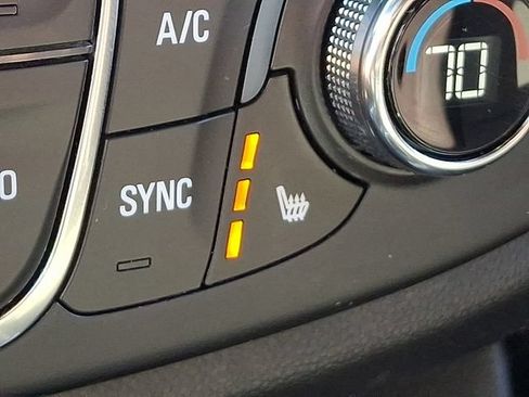Used 2023 Chevrolet Traverse LT w/ LPO, Floor Liner Package AWD/4WD image 15