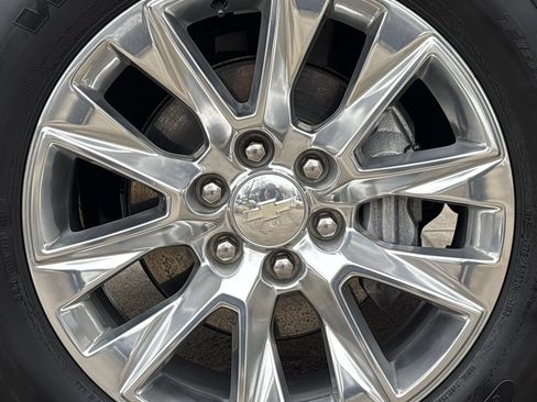 Used 2022 Chevrolet Silverado 1500 LTZ w/ LTZ Premium Package image 19