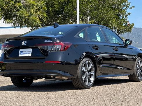Used 2025 Honda Civic Sport image 4