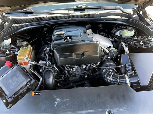 Used 2016 Cadillac ATS 2.0T Sedan RWD image 32
