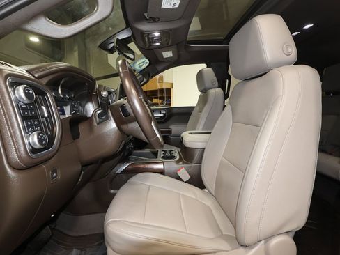 Certified 2021 GMC Sierra 1500 SLT w/ SLT Convenience Package image 25