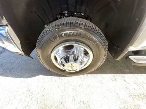 Certified 2026 Chevrolet Silverado 3500 LT w/ All Star Edition image 32