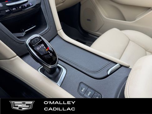 Used 2017 Cadillac XT5 Luxury w/ Driver Awareness Package image 23