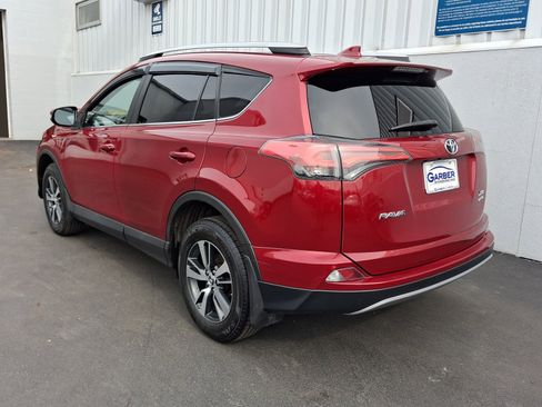 Used 2018 Toyota RAV4 XLE image 3