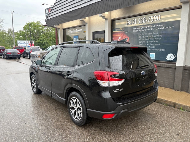 Used 2024 Subaru Forester Premium AWD/4WD image 3