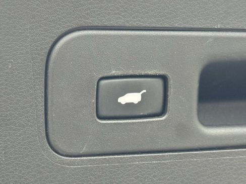 Used 2020 Acura MDX w/ Technology Package image 17