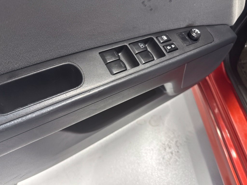 Used 2011 Nissan Sentra 2.0 SR w/ Special Edition Pkg FWD image 16
