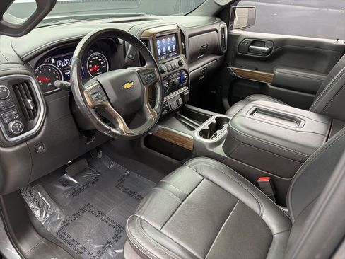 Used 2021 Chevrolet Silverado 1500 High Country image 10