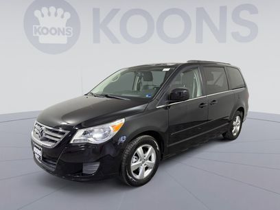 Used 2011 Volkswagen Routan SE