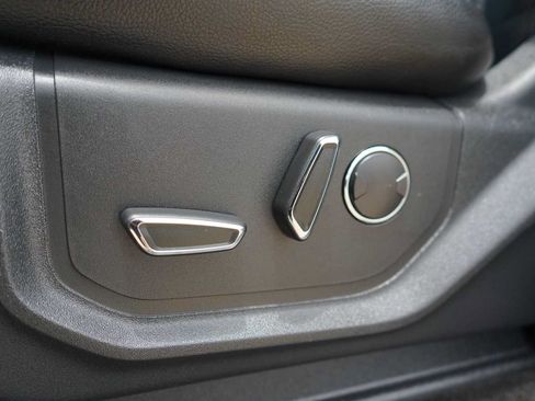 Used 2018 Ford F150 Lariat RWD image 12