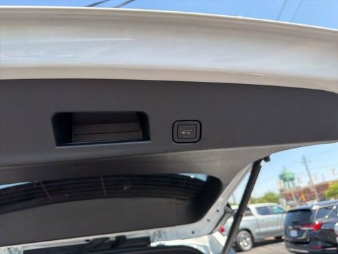 Used 2024 GMC Acadia Elevation w/ LPO, Floor Liner Package FWD image 16