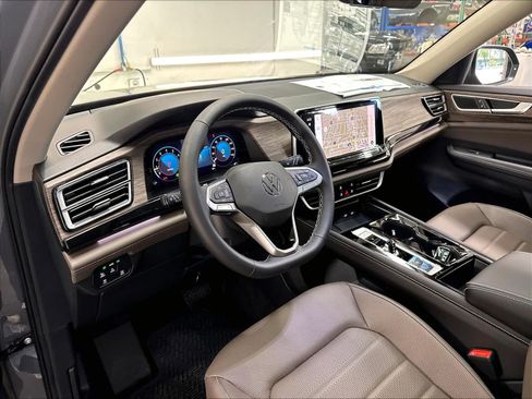 New 2026 Volkswagen Atlas SEL AWD/4WD image 7