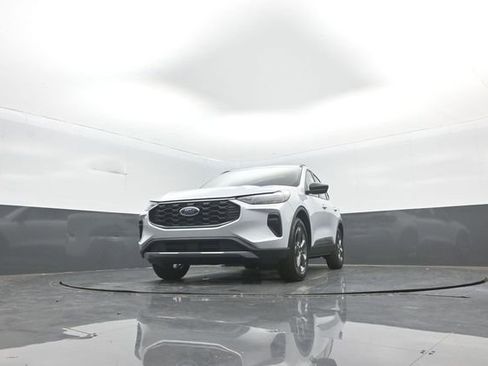 New 2026 Ford Escape ST-Line w/ Tech Pack #1 image 28