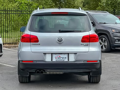 Used 2015 Volkswagen Tiguan SE AWD/4WD image 4