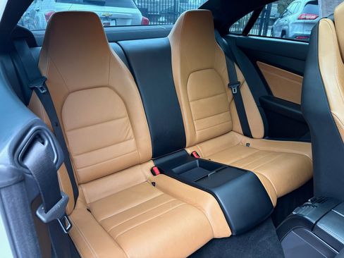 Used 2016 Mercedes-Benz E 550 Coupe w/ Premium 2 Package image 39
