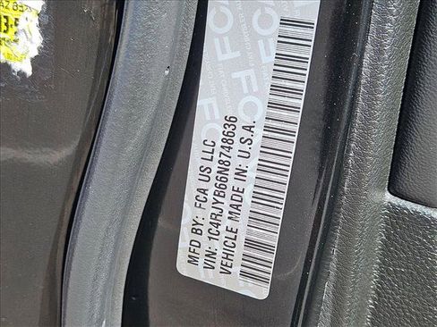 Used 2022 Jeep Grand Cherokee Limited 4xe AWD/4WD image 30