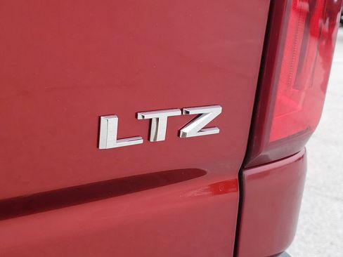 Used 2022 Chevrolet Silverado 2500 LTZ w/ LTZ Plus Package AWD/4WD image 8