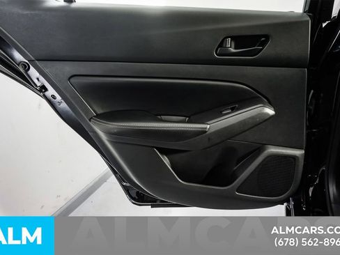 Used 2025 Nissan Altima 2.5 SV FWD image 49