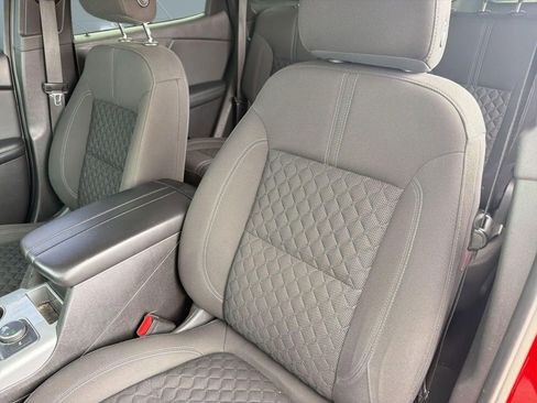 Used 2019 Chevrolet Blazer LT image 21