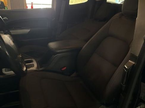 Used 2021 Chevrolet Colorado LT w/ Fleet Safety Package RWD image 6