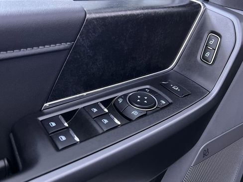 New 2026 Ford F250 XLT w/ XLT Premium Package image 13