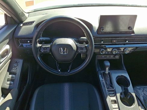 Certified 2025 Honda Civic Sport image 11