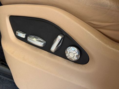 Certified 2020 Porsche Cayenne AWD/4WD image 27